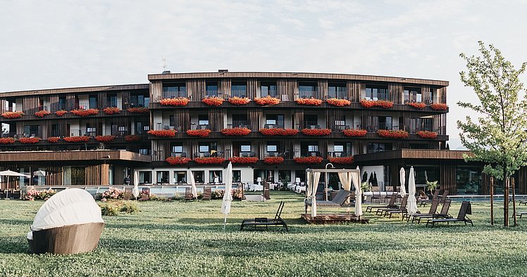 Summer and winter holidays at the Kronplatz - pictures Summer and winter holidays at the Kronplatz - pictures